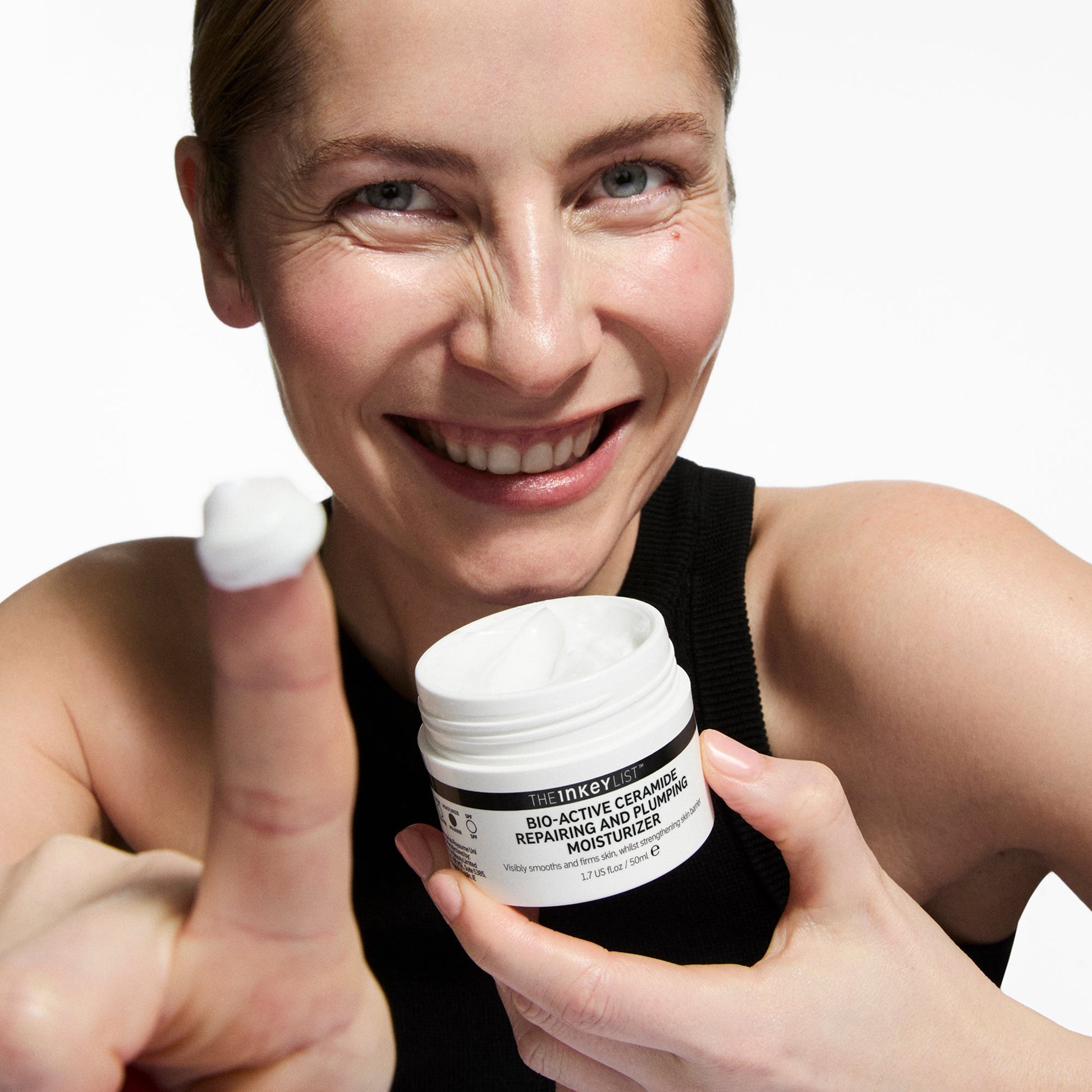 bio-active-ceramide-moisturizer-w0 Bio-Active_Model_2000x2000_7b381857-d412-4a9c-beec-0c29b7cc157b.jpg